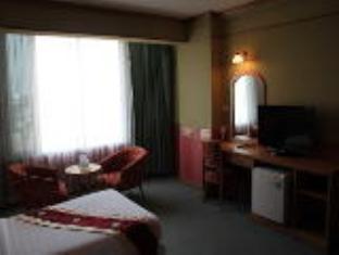Chaisaeng Palace Hotel Sing Buri Exterior photo